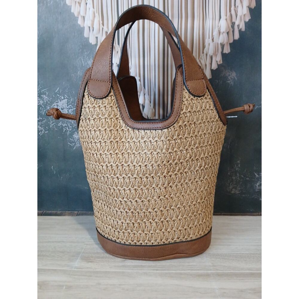 Tommy Bahama Woven Bucket Bag Purse Tote Removable Inner Pouch Natural Straw - Picture 12 of 13